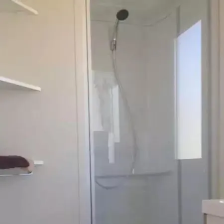 ZEcamping 4 familial pataugeoire pet friendly animé