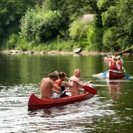 ZEcamping 4 familial pataugeoire pet friendly animé Camping Carennac