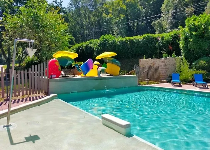 Camping ZEcamping 4 familial pataugeoire pet friendly animé *