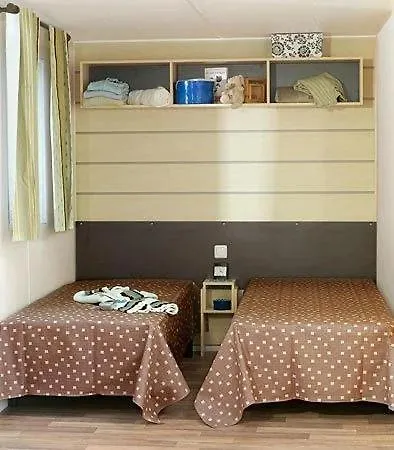 ZEcamping 4 familial pataugeoire pet friendly animé