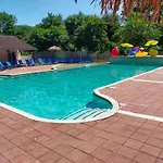Kamp alanı Zecamping 4 Familial Pataugeoire Pet Friendly Anime *