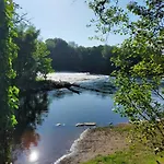 Zecamping 4 Familial Pataugeoire Pet Friendly Anime Kemping Carennac