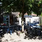 Zecamping 4 Familial Pataugeoire Pet Friendly Anime *