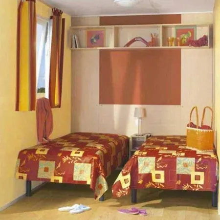 4 Etoiles - Piscine - Ccaaagh Kamp alanı Carennac