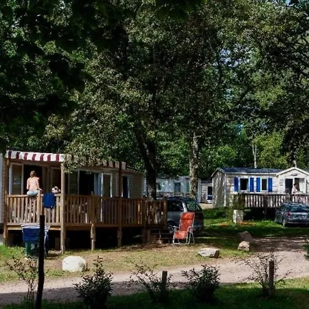 4 étoiles - Piscine - Ccaaagh Camping