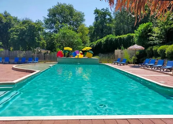 Zecamping 4 Familial Pataugeoire Pet Friendly Anime Carennac