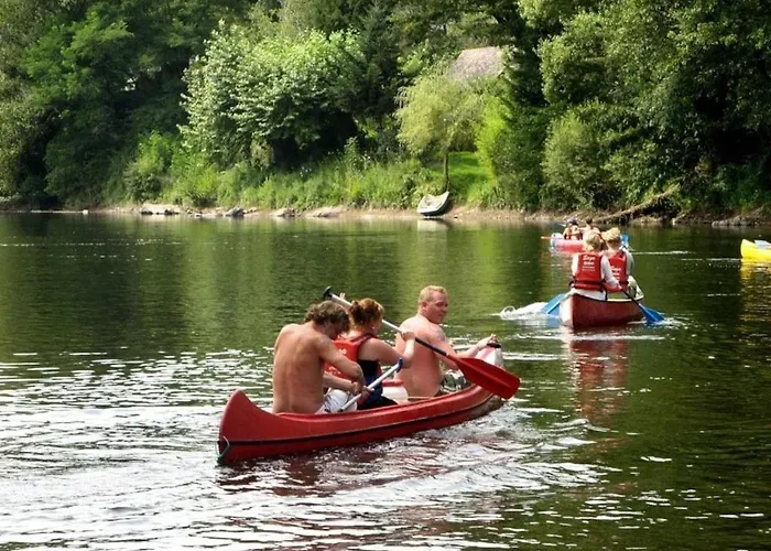 Zecamping 4 Familial Pataugeoire Pet Friendly Anime Carennac