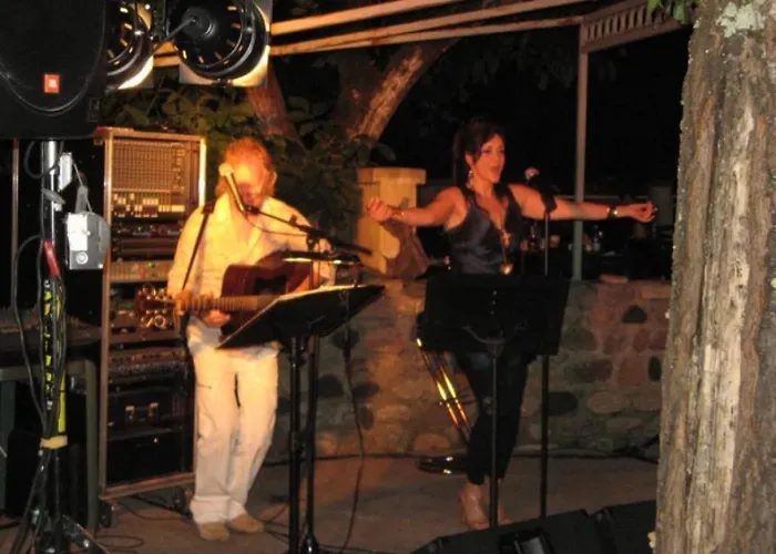 Zecamping 4 Familial Pataugeoire Pet Friendly Anime Кемпинг